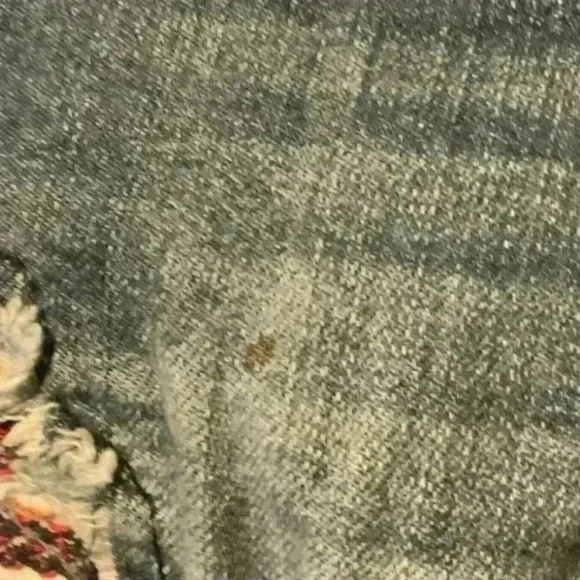 Mudd Girls Stretch Patch  Frayed Raw Hem Denim Distressed Jeans Shorts Size 16 - Picture 9 of 9